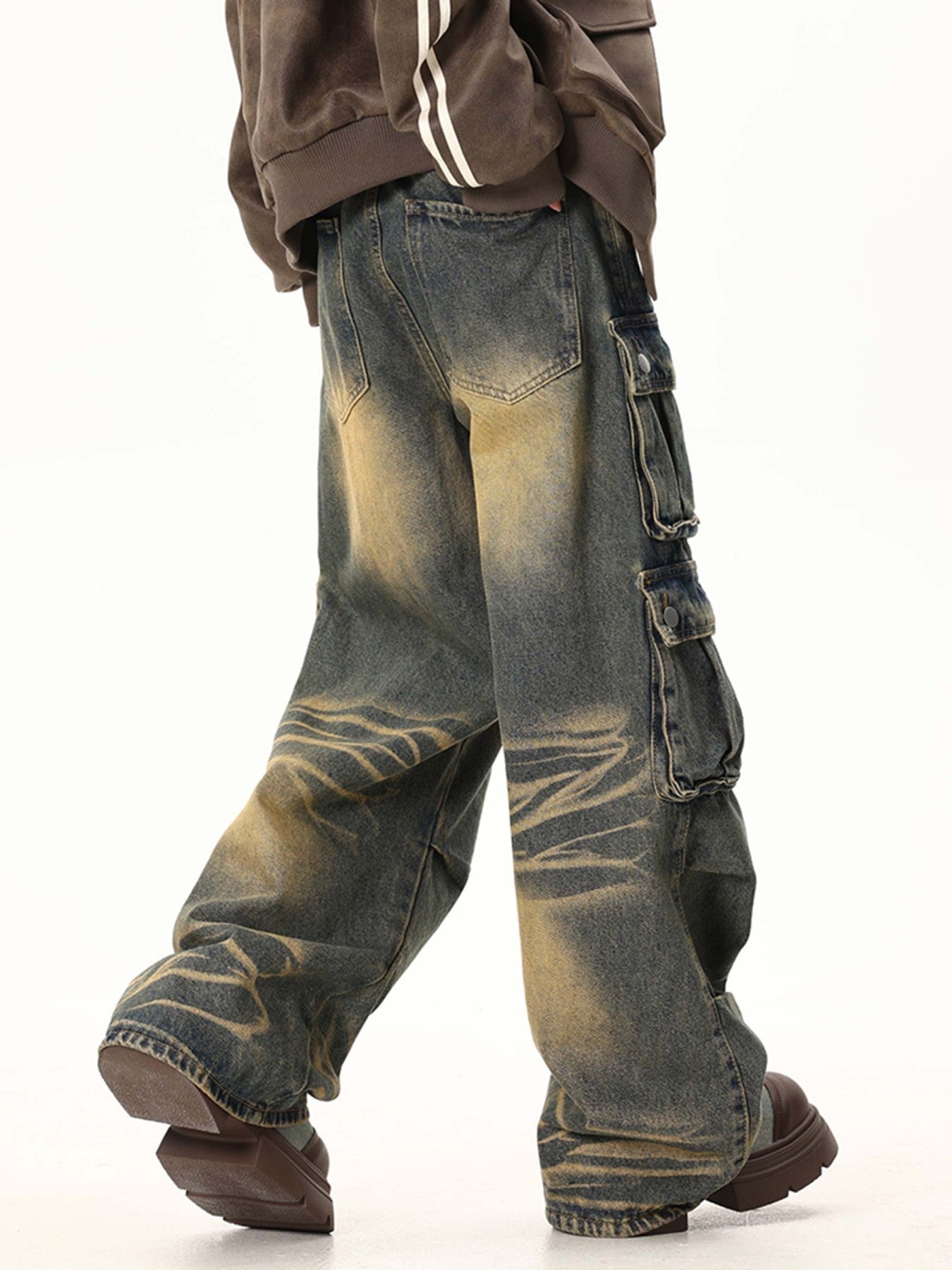 eMulti-pocket Cargo Jeans