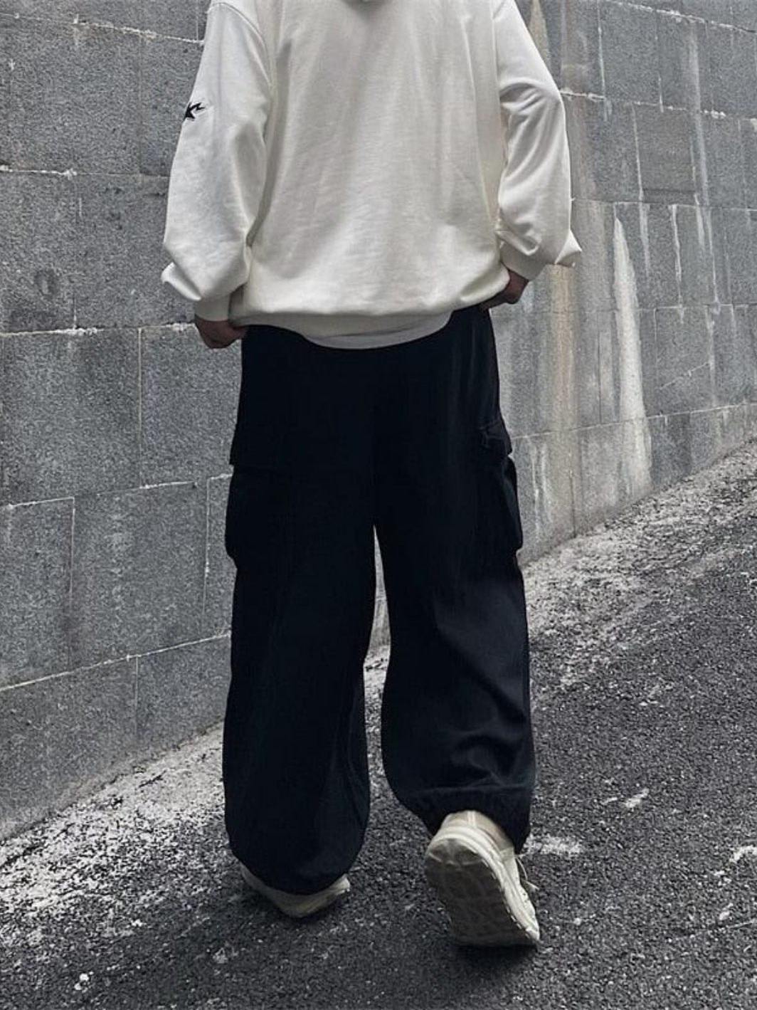 Solid Baggy Wide-Leg Cargo Pants