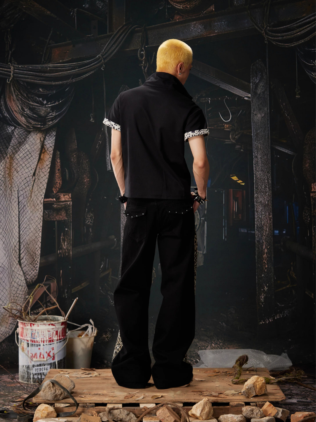 Feral Zip T-shirt