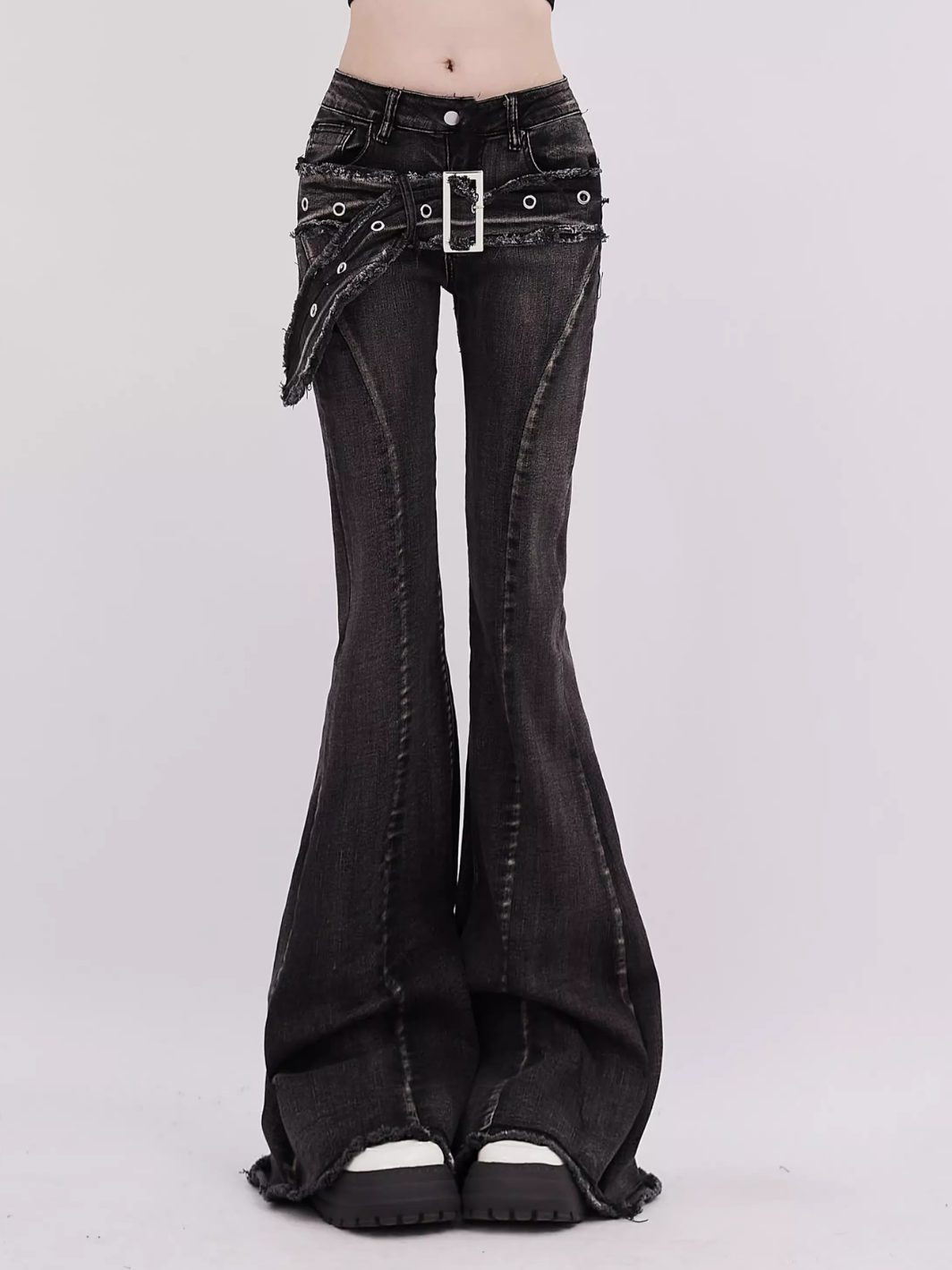 Razor Muse Pants
