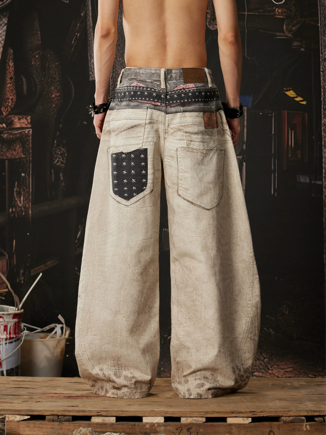 Frontier Lace-Up Balloon Jeans