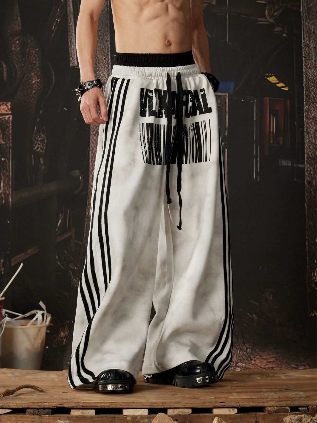Voidline Track Pants