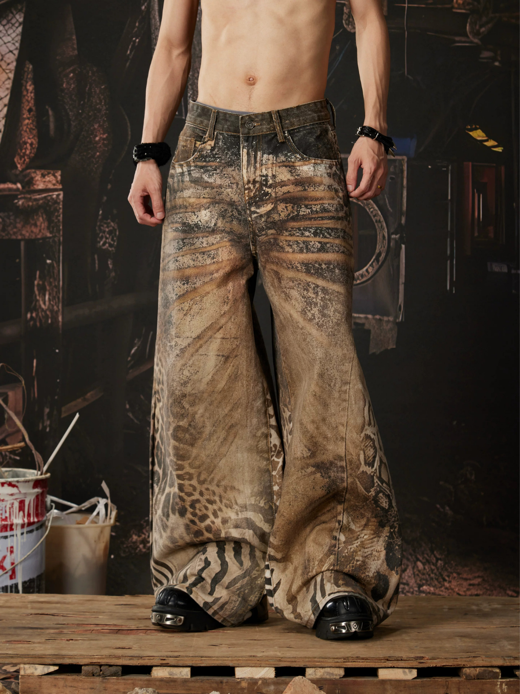 Predator Drift Balloon Jeans