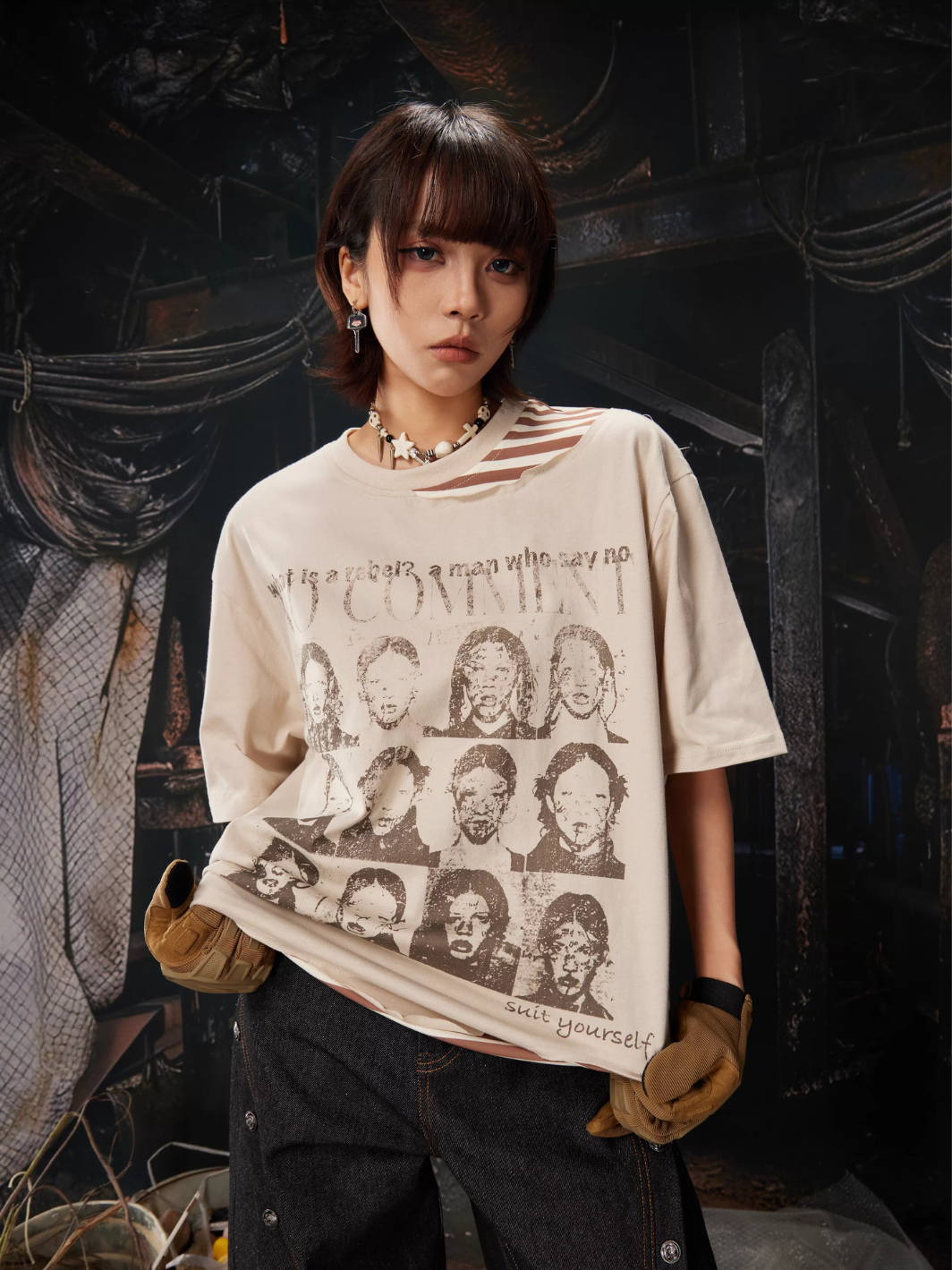 Ruin Frame T-shirt