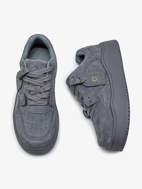 Stravex Suede Skate
