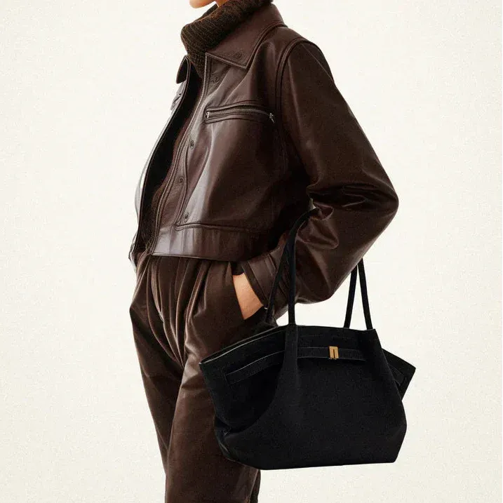 Allure Max Suede
