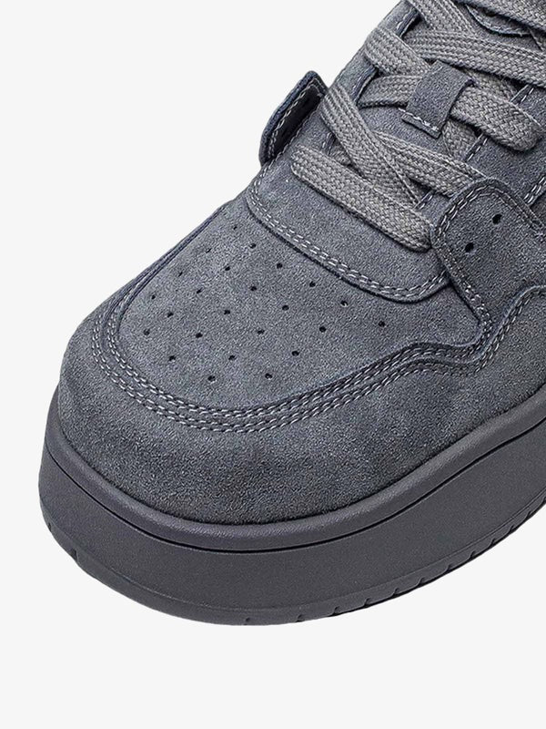 Stravex Suede Skate