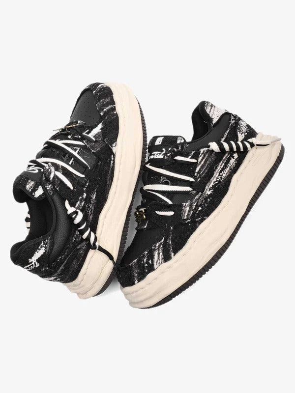 Fadeform Platform Lows