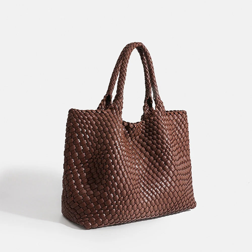 Elara Woven Vault