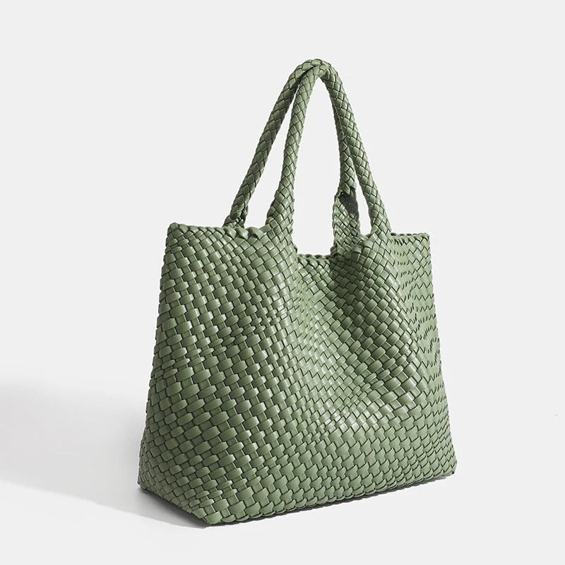 Elara Woven Vault