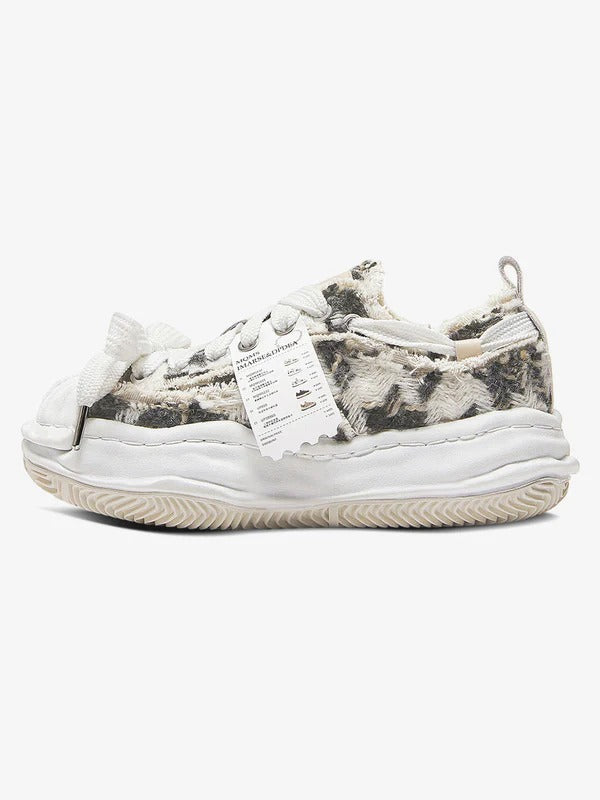 CamoRise Canvas Sneaker