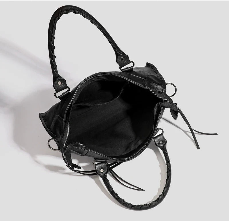 Vivienne Goldline Bag