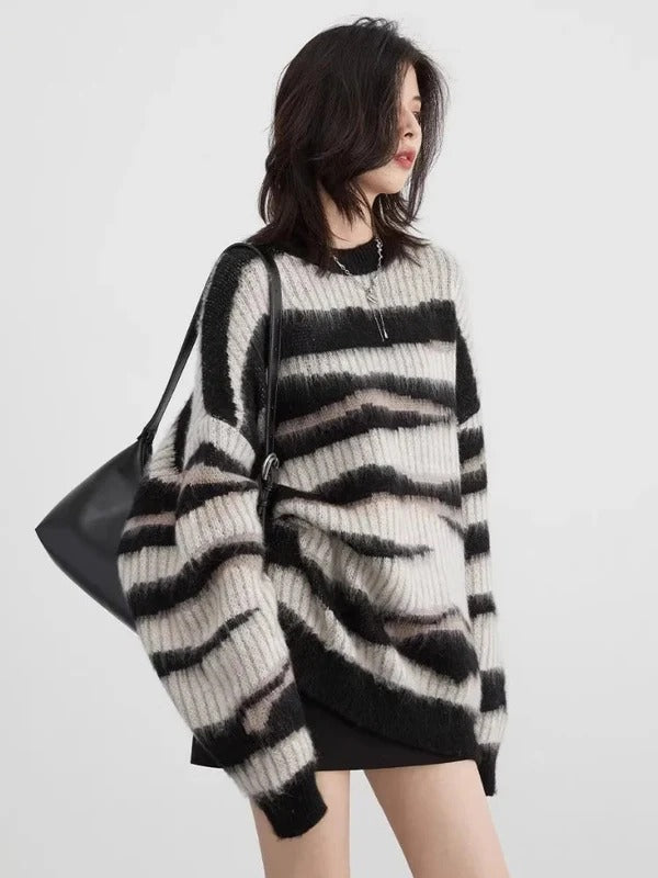 Savage Stride Knit
