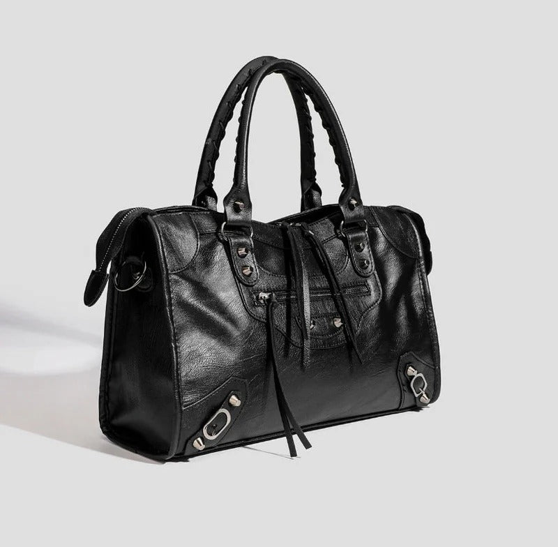 Vivienne Goldline Bag
