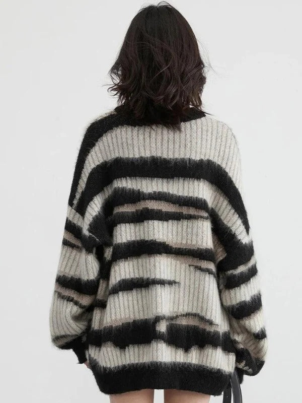 Savage Stride Knit