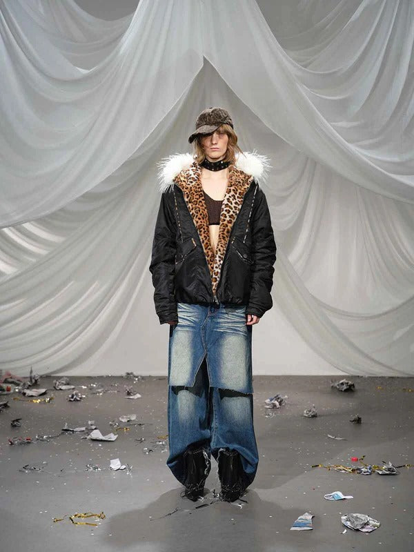 Savage Crown Bomber