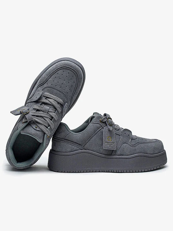 Stravex Suede Skate