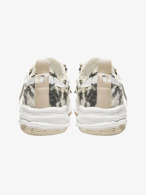 CamoRise Canvas Sneaker
