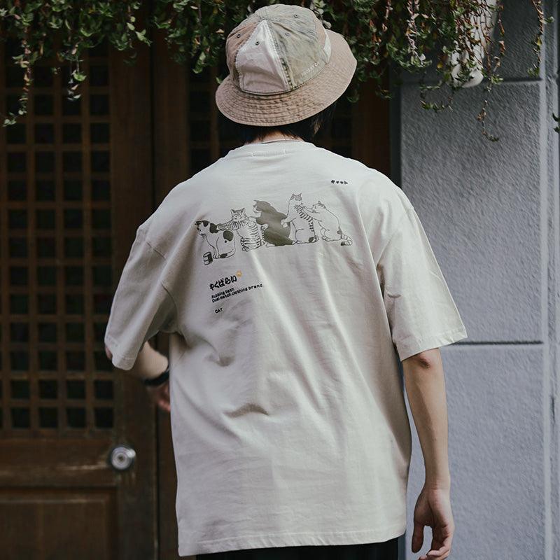 Retro Japanese Cat Bath T-Shirt - UrbanLaws