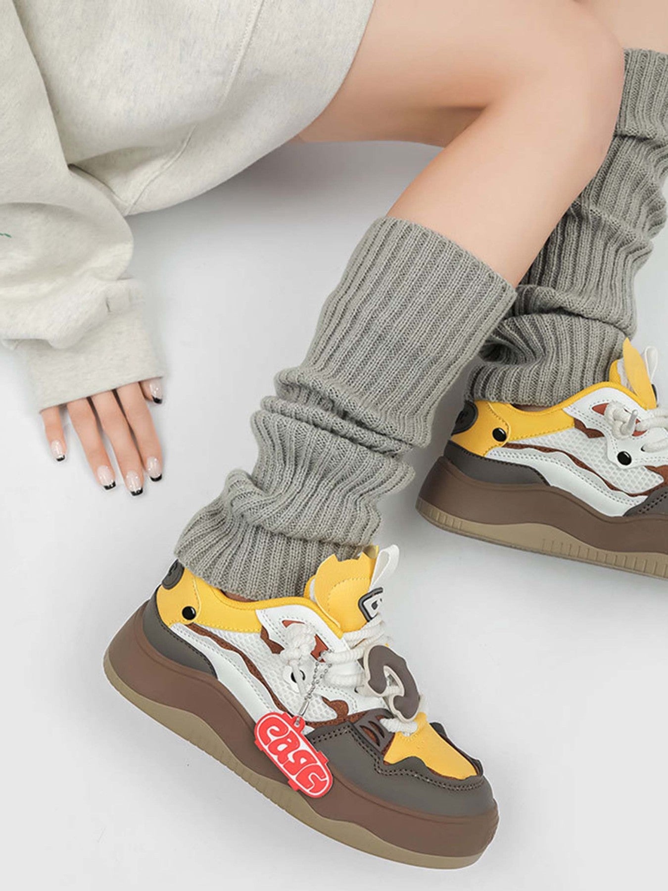 High Street Board Shoes Couple Models